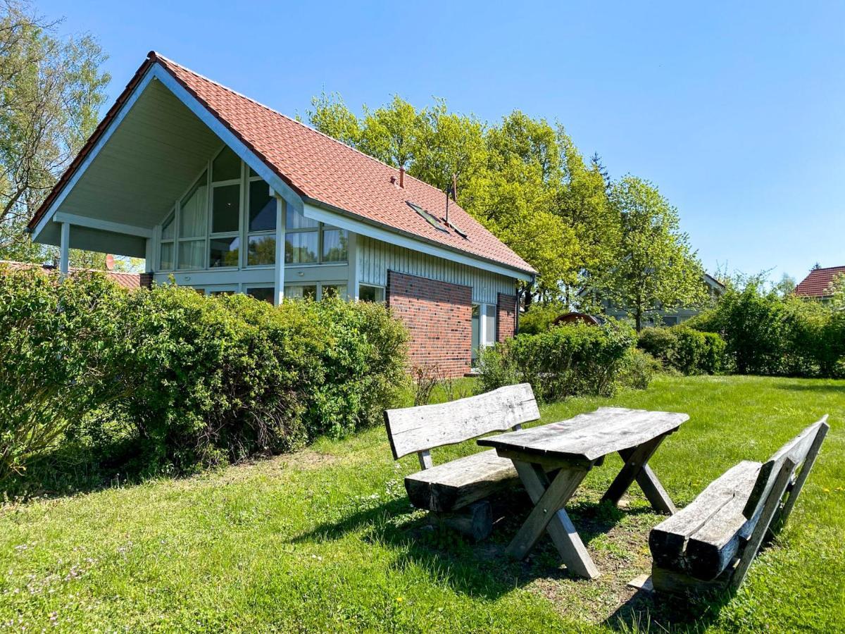 Ferienhaus Wiesengefluester W10 - Mit Sauna, Kamin Und Garten Röbel Esterno foto