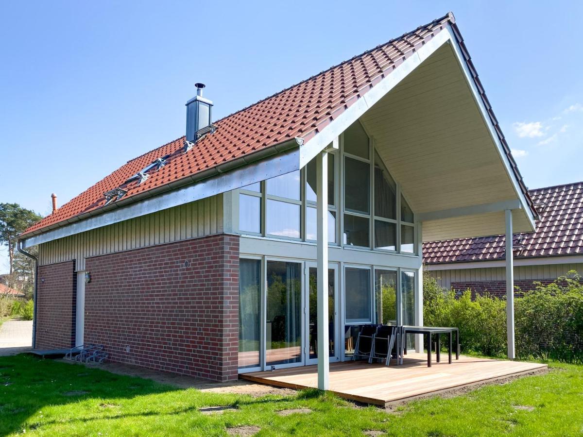 Ferienhaus Wiesengefluester W10 - Mit Sauna, Kamin Und Garten Röbel Esterno foto
